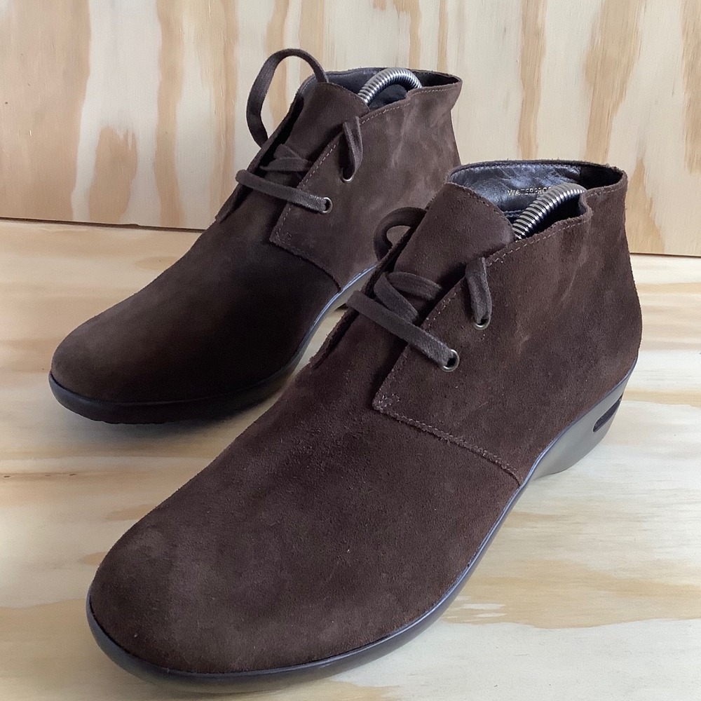 Cole Haan Nike Air Waterproof Suede Chukka Boots Brown Wedge D32489 Mens 11B